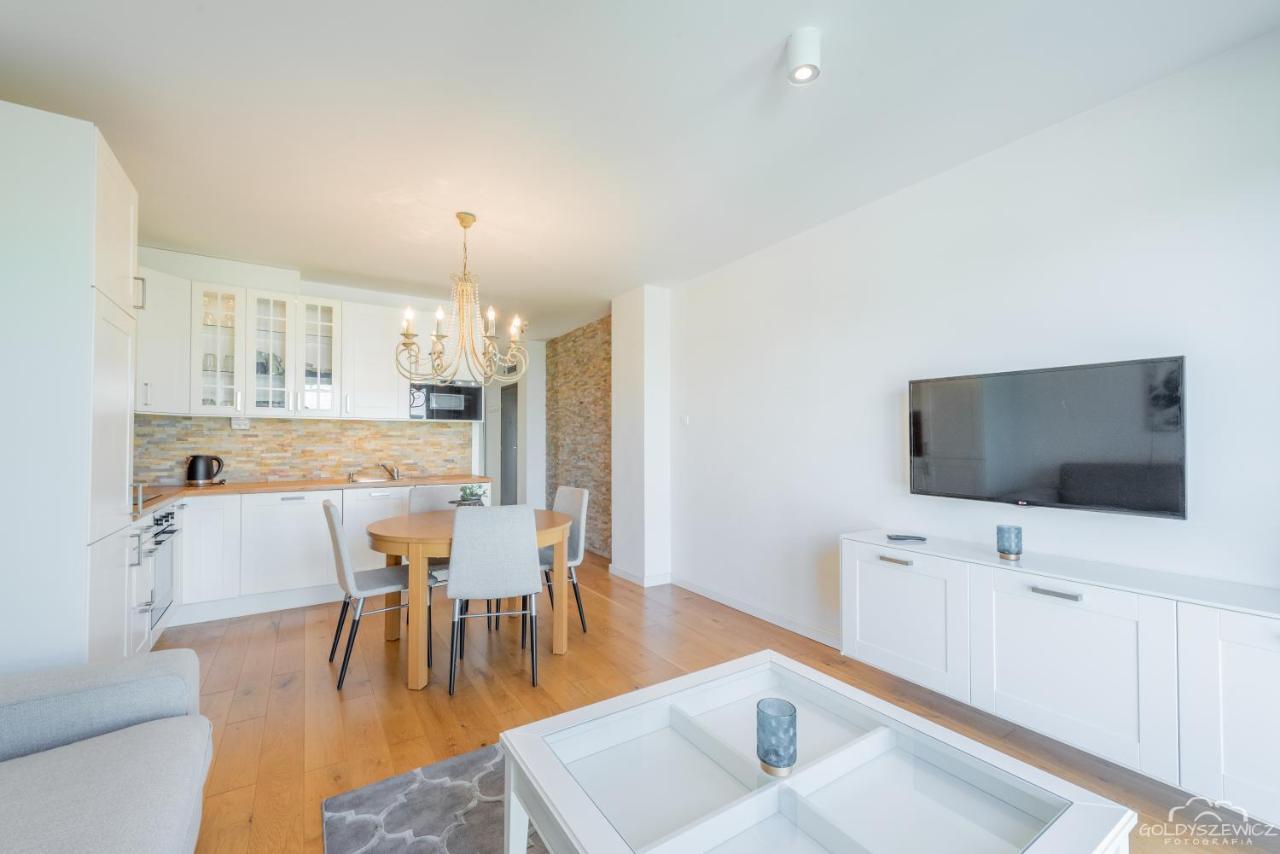 Horyzont Apartamenty -Apartament Willa Karl- Blisko Centrum Kolobrzeg Bagian luar foto